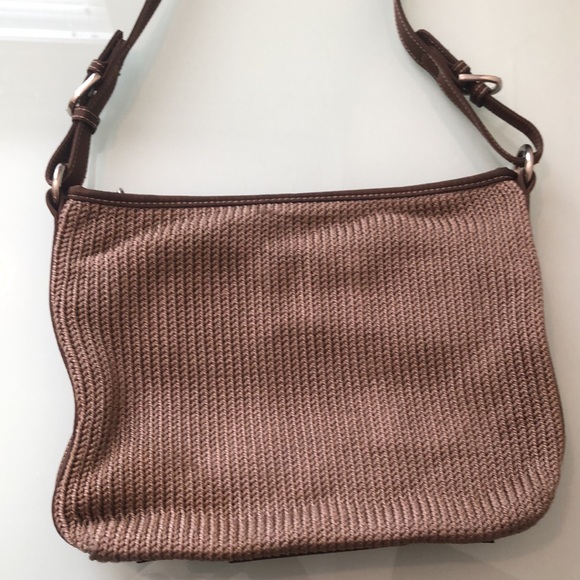 The SAK shoulder bag - Picture 7 of 11